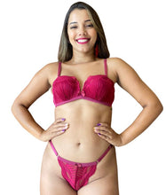 Carregar imagem no visualizador da galeria, CONJUNTO EM RENDA BOJO TOMARA QUE CAI COM RECORTE FRONTAL - FRÉSIA