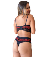 Carregar imagem no visualizador da galeria, CONJUNTO CROPPED EM RENDA COM BOJO - GIRASSOL
